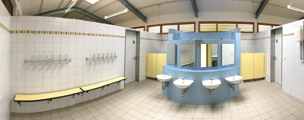 Childrens Bathroom and showers